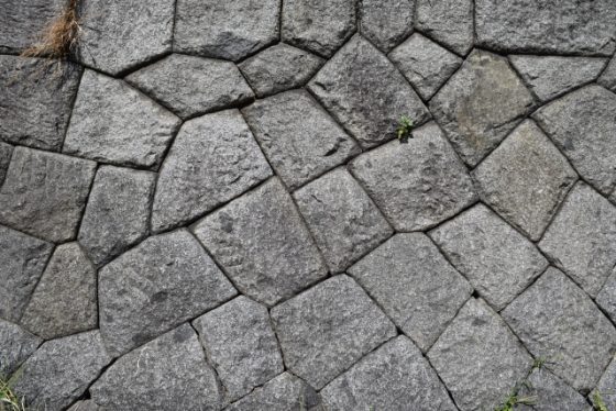 石の塀