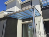 日光の良く当たる場所のポリカーボネート屋根材に音鳴りが起こりやすい