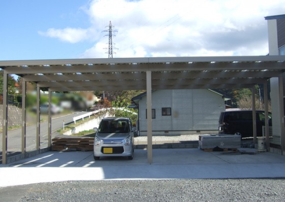 テリオスポートIII 積雪150cm対応 4台用 横連棟 12本柱