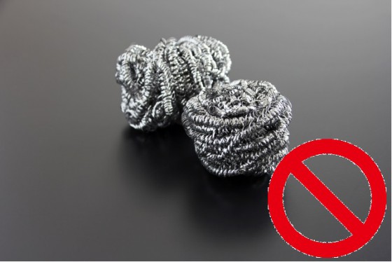 金たわしと亀の子たわしはNGです!