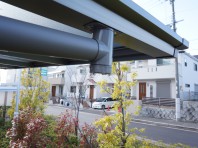 エルボはゴミ詰まりがお手入れしやすいように簡単に外れます。