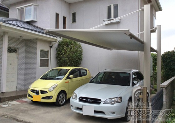 車を日光から守る。車内が熱くなりにくいカーポートです