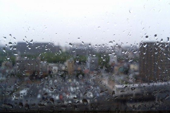 庭Link Stone（リンクストーン）は、雨天時や地面が湿っている時は延期推奨です。