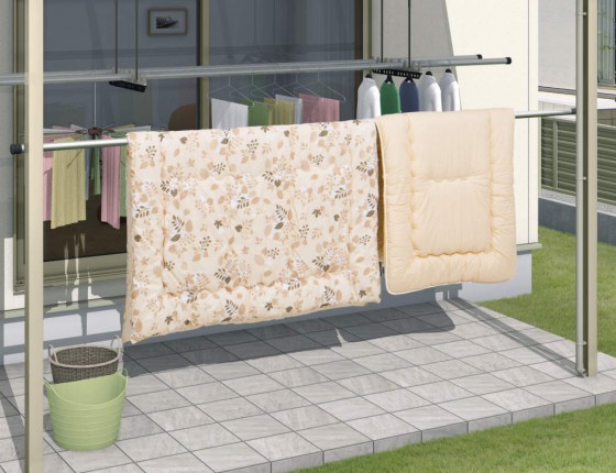 シーツやお布団を干すなら ウッドデッキが便利 エクステリアのある暮らしブログ