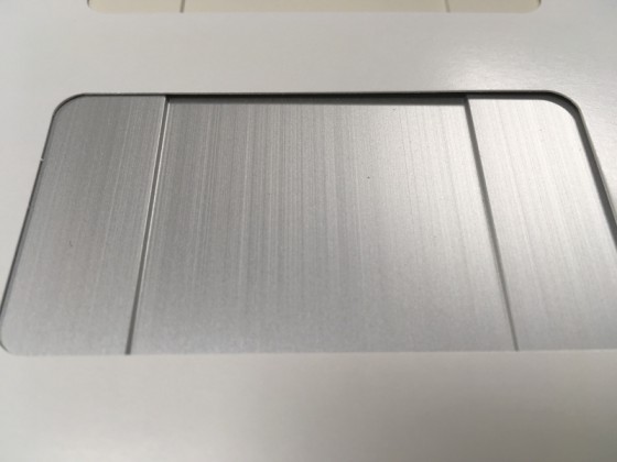 レイナポートグラン 新色の「ピュアシルバー」