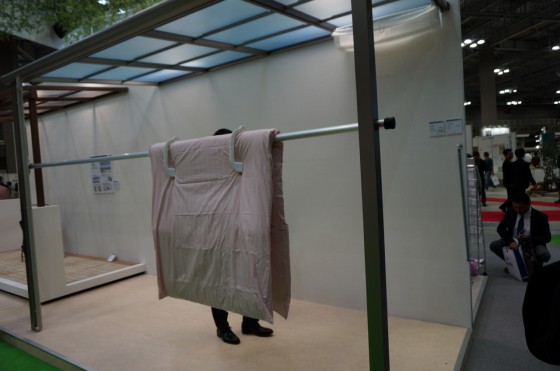 zcC[WBOʂ̃XN[Ă܂ƕzcȂ̂ŋłȂ悤łB