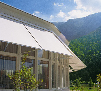 �}���L���b�N�X�@�R���p�N�g���f���@�蓮���I�[�j���O