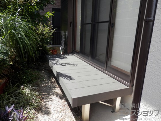 YKKAP�@���E�b�h�f�b�L200