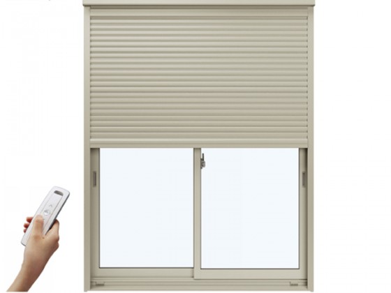 リモコン一つで楽々開閉できる電動式シャッター