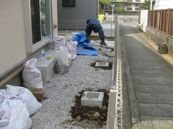 掘削すればその分残土も発生します