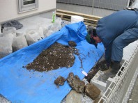 独立基礎の場所が決まれば掘削します