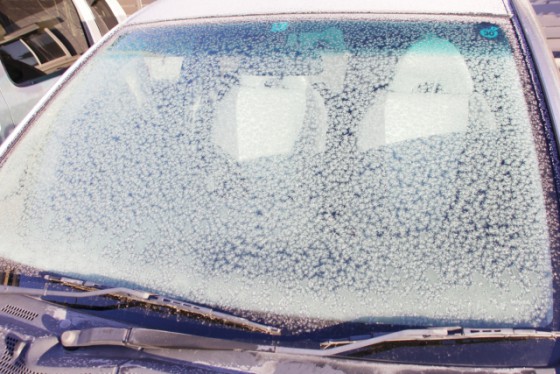 フロントガラスの霜対策ならカーポートにお任せください エクステリアのある暮らしブログ