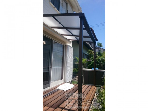 �e���X����