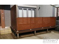 ウッドデッキ＋フェンス＋ハイパーティション