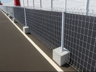 �t�F���X�ɖډB���V�[�g�̓j�g����100�ς���������t���H���ɂ�����Ȃ̂������