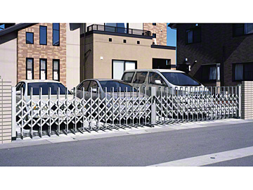 �O���A���~�̃J�[�Q�[�g �G�A���[�iB�^ �擪�L���X�^�[�^�C�v ���J���^�C�v