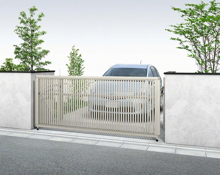 ルシアスアップゲート 4型 たて太格子 電動-YKKAP - カーゲートなら