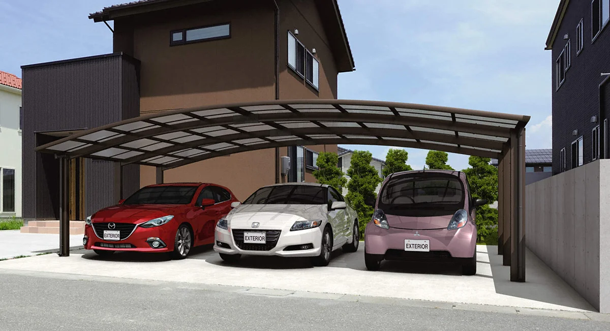 三協アルミ カムフィエースワイド 4台用 奥行2連結タイプ (57・57) 51 H25 屋根材：熱線遮断ポリカーボネート板 柱8本 『 カーポート 車庫 ガレージ 』