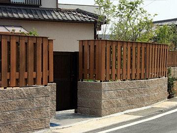 FandF�̃t�F���X �V�F���h