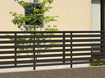 �O���A���~�̃t�F���X �J���t�BX5�^ �����i�q