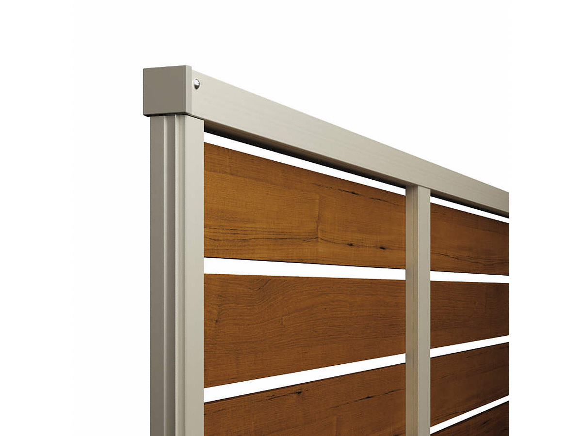 �t�F���X�E��E���E�G�N�X�e���A�̂��ƂȂ�G�N�X�V���b�v�摜2