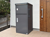 �C�i�o�̃|�X�g�E�和�E��z�{�b�N�X ��zBOX