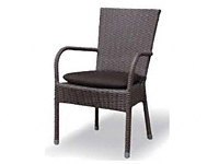 パルマ アームチェア（クッション付き）