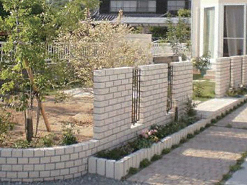 ���j�\��(UNISON)�̐΍� �E�H�[���h�E���[�� WALLED�@EURO