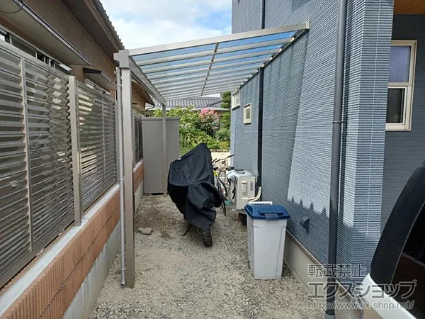 【受注生産品】YKKAP テラス屋根 ソラリア 壁付納まり 積雪50cm 柱標準タイプ 関東間 1間 × 5尺 フラット型 一般ポリ
