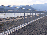 高耐食フェンス