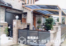 のカーポート カーブポートシグマ? 木目調  積雪〜20cm対応 施工例