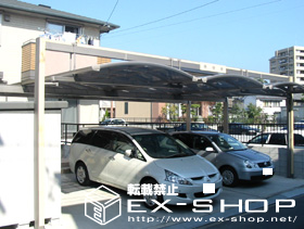 のカーポート マルチスクエア　3枚アール屋根合掌タイプ　ハイルーフ柱仕様 施工例