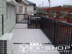 のバルコニー アクトステージＡ型　屋根置式＋柱建式　出幅違い仕様 施工例