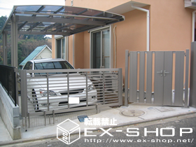 のカーゲート オーバードアR1型 手動式 特注サイズ 施工例