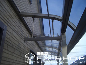 のテラス屋根 ライザーテラス R型 連棟 テラスタイプ  積雪〜20cm対応 施工例