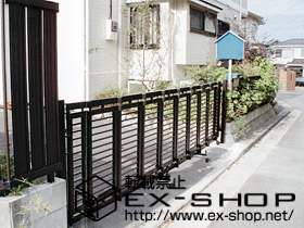 のカーゲート シャレオ伸縮1型 ノンレール 片開き 施工例