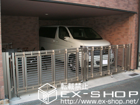 のカーゲート シャレオ伸縮1型 ノンレールタイプ 両開き 【450w（特注品）】 施工例