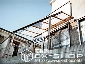 ���Ɍ��쐼�s�̂̃e���X�����A�J�[�|�[�g �J�[�u�|�[�g�V�O�}III �{�H��