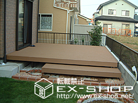 のウッドデッキ トステム  リコステージ?デッキ　束柱B　＋リードデッキ・ ステップ2段 施工例