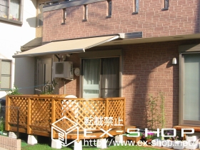 のオーニング・日よけ 彩鳥C型＋フリル　ボックスタイプ 手動式　外観左駆動【特注】 施工例