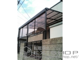 のテラス屋根 ライザーテラス?＋前面スクリーン　F型　600タイプ　単体　テラスタイプ 施工例