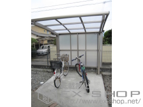 のサイクルポート・駐輪場 カーブパークシグマIII パネル1面囲い 積雪〜20cm対応 施工例