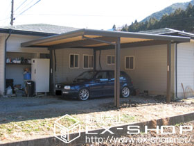 のカーポート テリオスポートII 1500 角柱・遮光タイプ 積雪〜50cm対応 施工例