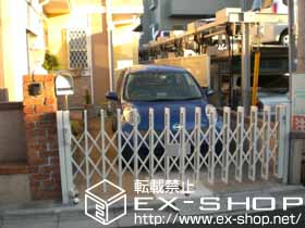 のカーゲート アルシャインM型 Aタイプ ノンレール 片開き 施工例