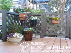 のウッドデッキ リウッドデッキII 標準＋ハイパーティション トレリス2型＋門扉2型＋フェンス2型 施工例