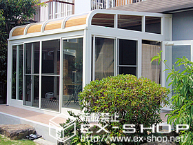 のテラス囲い・サンルーム ルームトラス アールタイプ 土間納まり 積雪〜20cm対応 施工例