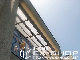 のバルコニー・ベランダ屋根 ライザーテラスII F型 単体 屋根タイプ 積雪〜20cm対応 下止め仕様 施工例