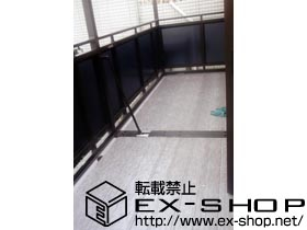 のバルコニー アクトステージB型 アクリル（マット） 連棟 屋根置き式+柱建て式 施工例