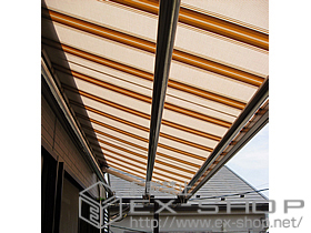 のオーニング・日よけ 彩鳥C型 ボックスタイプ 手動式 施工例