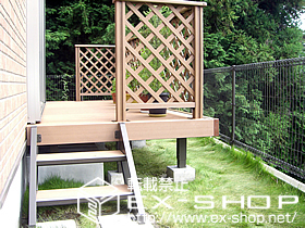 のウッドデッキ リコステージII  単体＋デッキフェンス 施工例